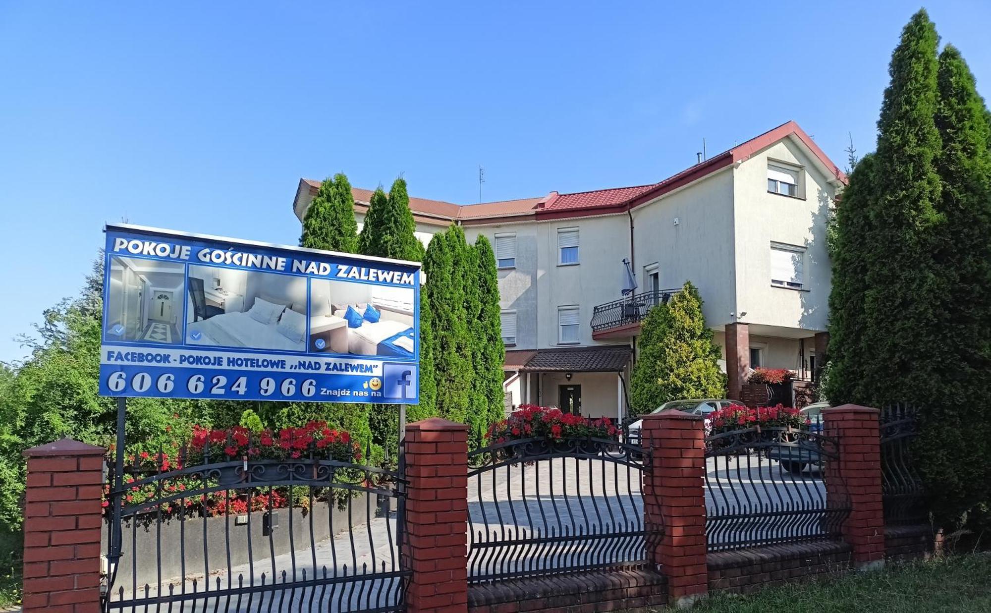 Pokoje Hotelowe Nad Zalewem Siedlce Exterior photo